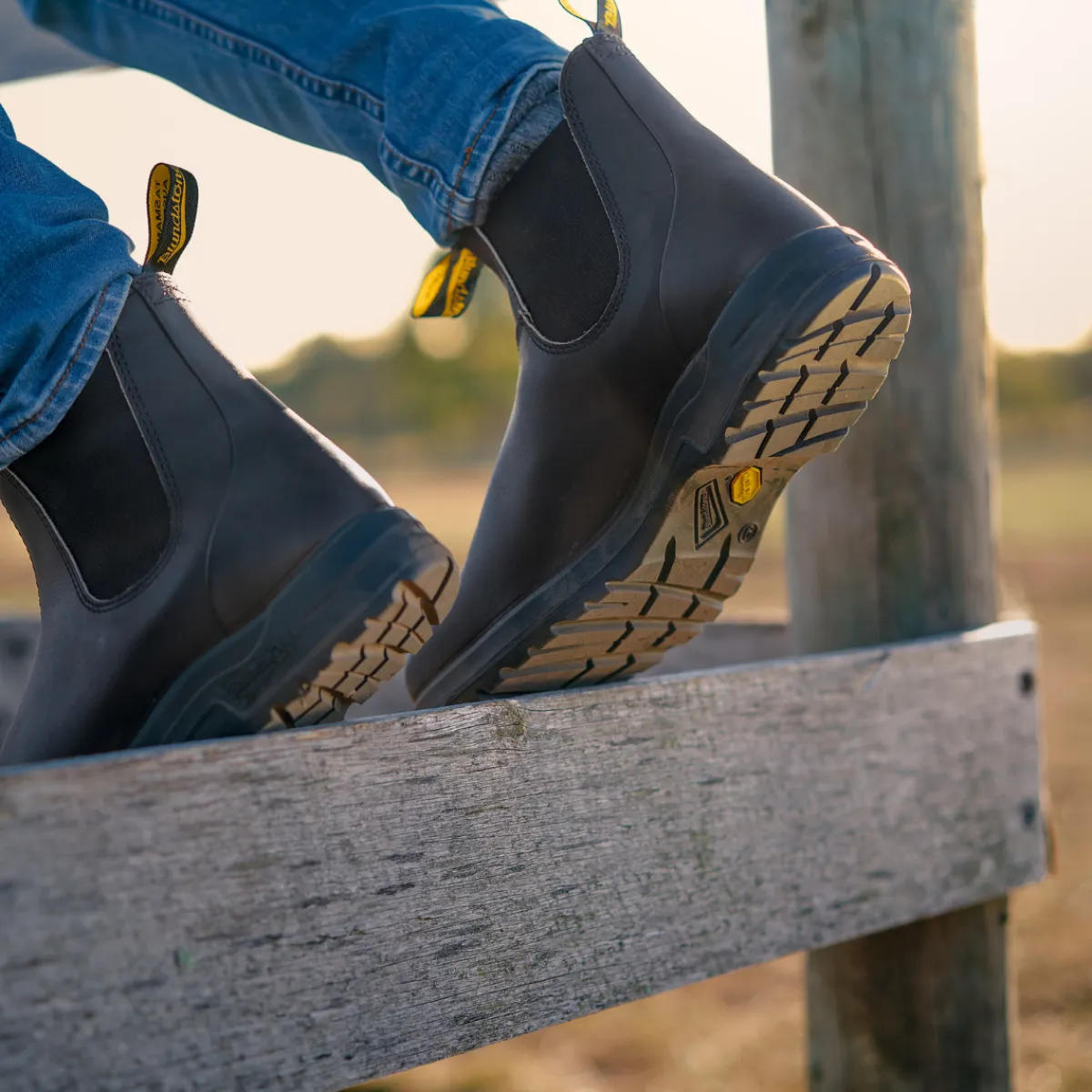 2058 All Terrian Chelsea Boot (Black)-BLUNDSTONE Clearance