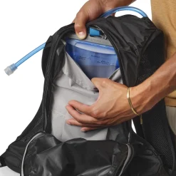 Cross 12 L rygsæk (Black)-SALOMON Online