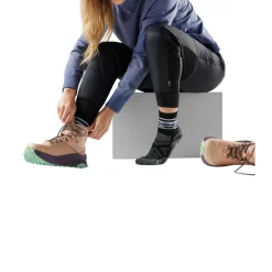 Hike Light Cushion Mid Crew Vandresok, dame (Black)-SMARTWOOL Sale